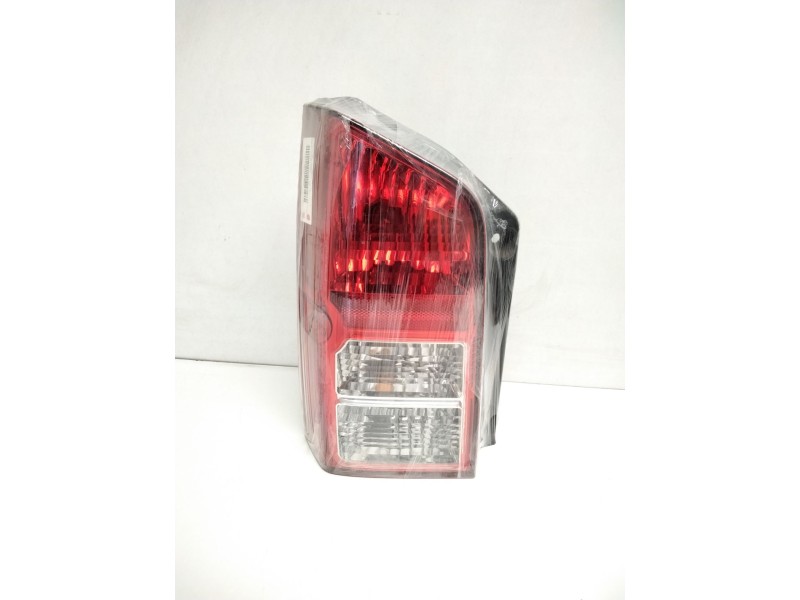 Recambio de piloto trasero izquierdo para nissan pathfinder (r51) referencia OEM IAM 22016550  