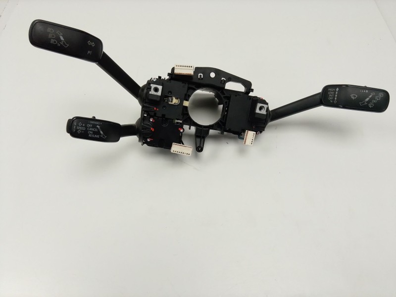 Recambio de mando multifuncion para seat leon (5f1) 1.5 tsi referencia OEM IAM 5Q0953507HB  