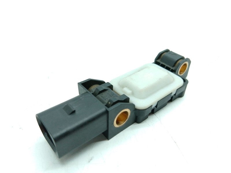 Recambio de sensor impacto airbag para audi a3 (8p1) 2.0 tdi referencia OEM IAM   