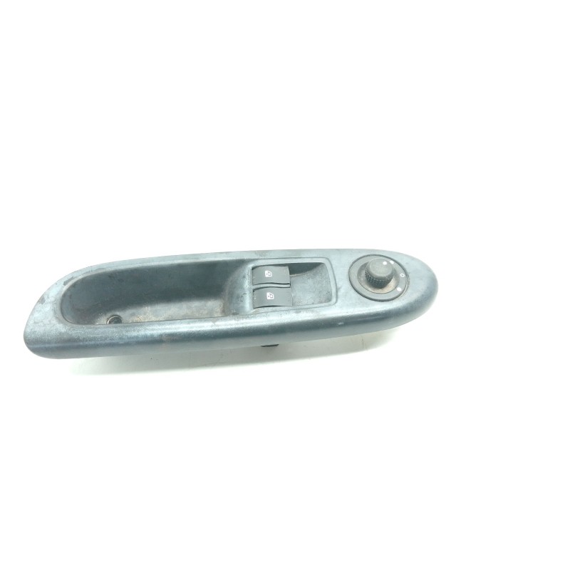 Recambio de mando elevalunas delantero izquierdo para renault clio ii (bb_, cb_) 1.2 16v (bb05, bb0w, bb11, bb27, bb2t, bb2u, bb