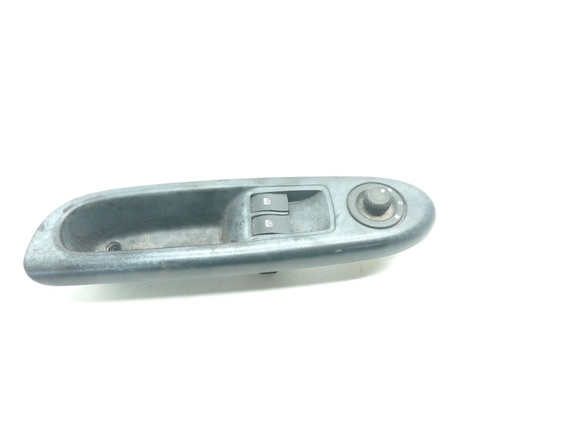 Recambio de mando elevalunas delantero izquierdo para renault clio ii (bb_, cb_) 1.2 16v (bb05, bb0w, bb11, bb27, bb2t, bb2u, bb
