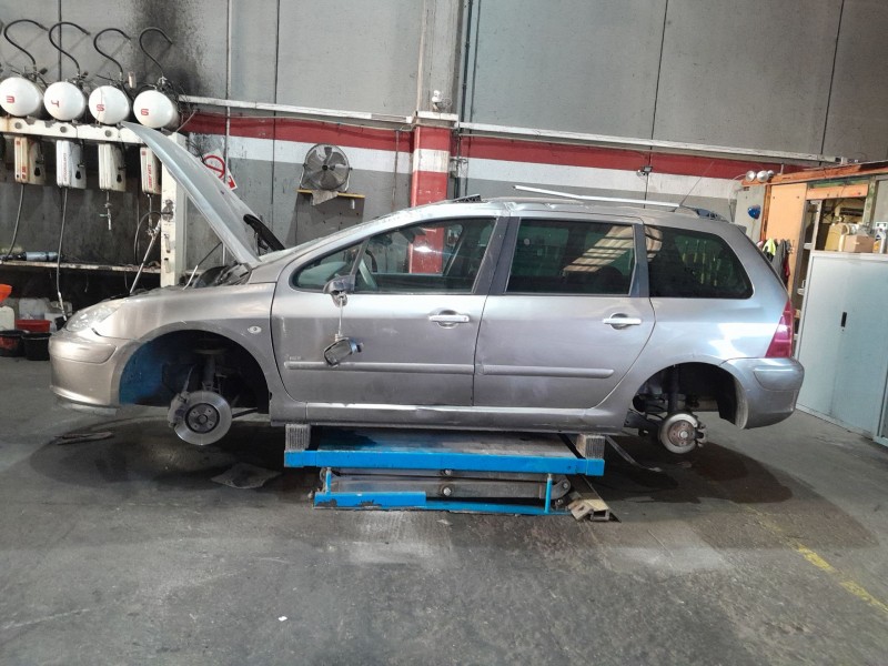 peugeot 307 sw (3h) del año 2004