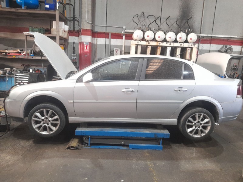 opel vectra c (z02) del año 2003