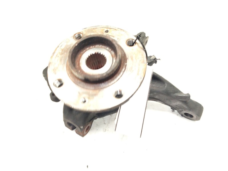 Recambio de mangueta delantera izquierda para peugeot 2008 i (cu_) 1.2 thp 130 / puretech 130 referencia OEM IAM 9826532480  