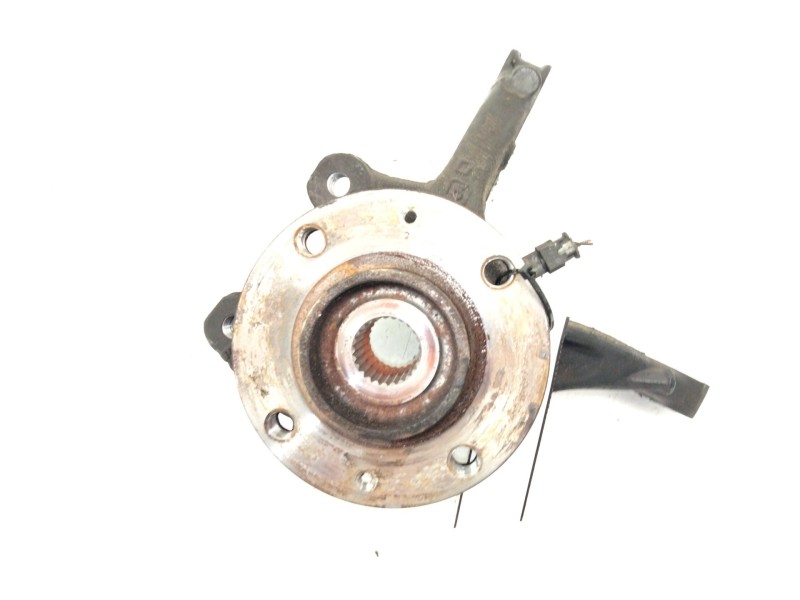 Recambio de mangueta delantera izquierda para peugeot 2008 i (cu_) 1.2 thp 130 / puretech 130 referencia OEM IAM 9826532480  