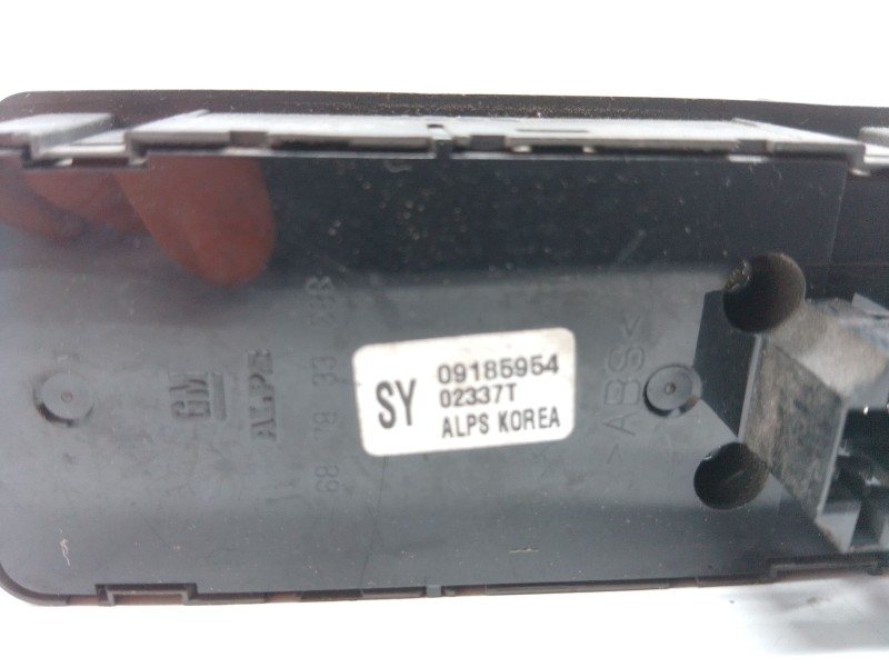 Recambio de mando elevalunas delantero izquierdo para opel vectra c (z02) 2.2 dti 16v (f69) referencia OEM IAM   