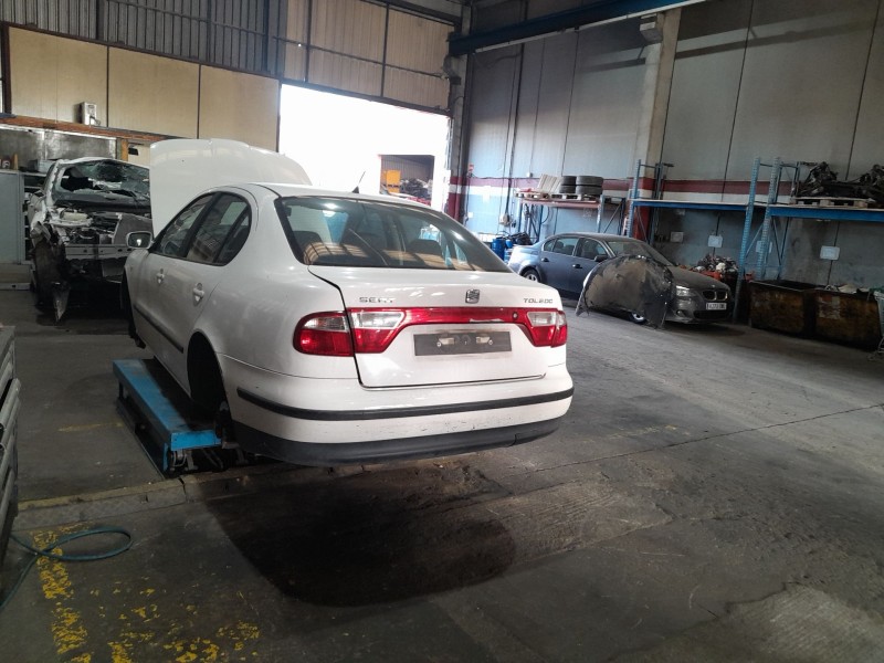 seat toledo ii (1m2) del año 2002