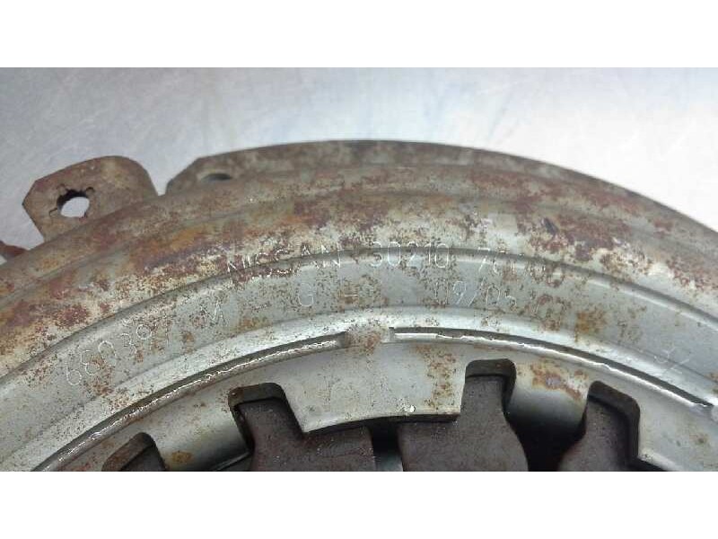 Recambio de prensa embrague para nissan vanette cargo (hc23) 2.3 diesel referencia OEM IAM 302107C00 VALEO VALEO