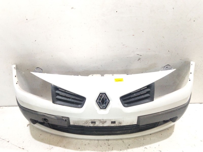 Recambio de paragolpes delantero para renault megane ii station wagon (km0/1_) 1.9 dci referencia OEM IAM   