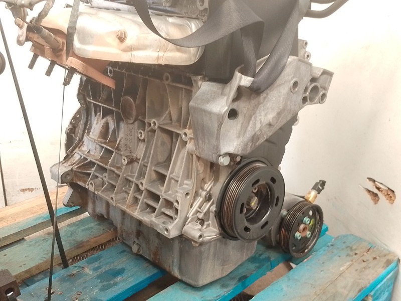 Recambio de motor completo para seat toledo ii (1m2) 1.6 referencia OEM IAM AKL  