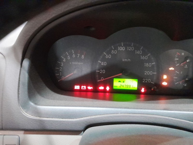 kia cerato i hatchback (ld) del año 2005