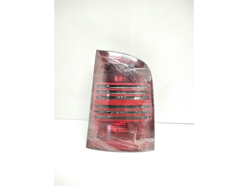 Recambio de piloto trasero derecho para skoda octavia combi (1u5) ambiente referencia OEM IAM 1U9945096 1U9945112 