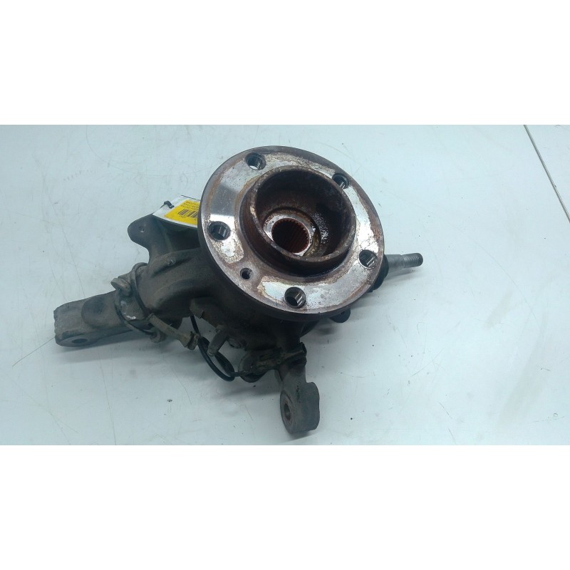 Recambio de mangueta delantera derecha para renault master iii furgoneta (fv) 2.3 dci 130 rwd (fv01, fv10, fv11, fv12) referenci