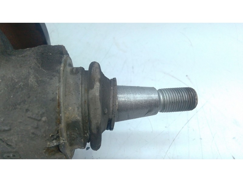 Recambio de mangueta delantera derecha para renault master iii furgoneta (fv) 2.3 dci 130 rwd (fv01, fv10, fv11, fv12) referenci