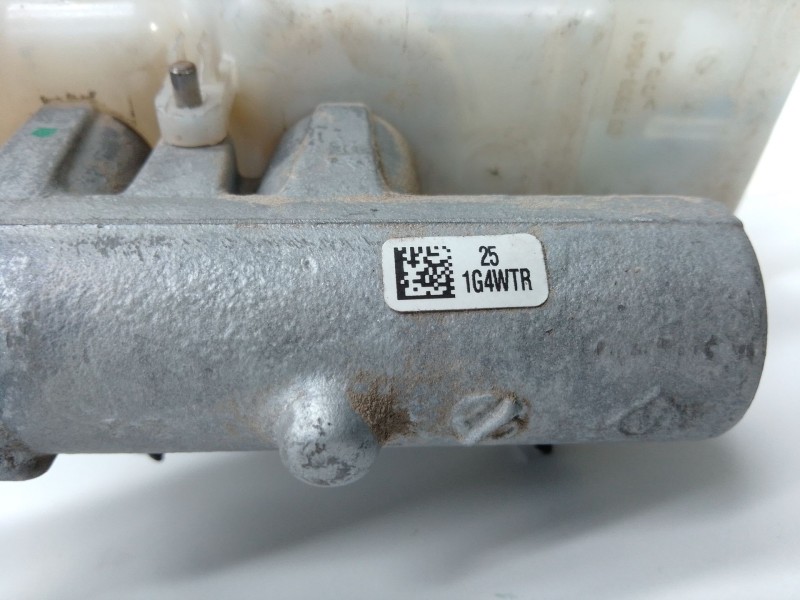 Recambio de bomba freno para renault master iii furgoneta (fv) 2.3 dci 130 rwd (fv01, fv10, fv11, fv12) referencia OEM IAM 46011