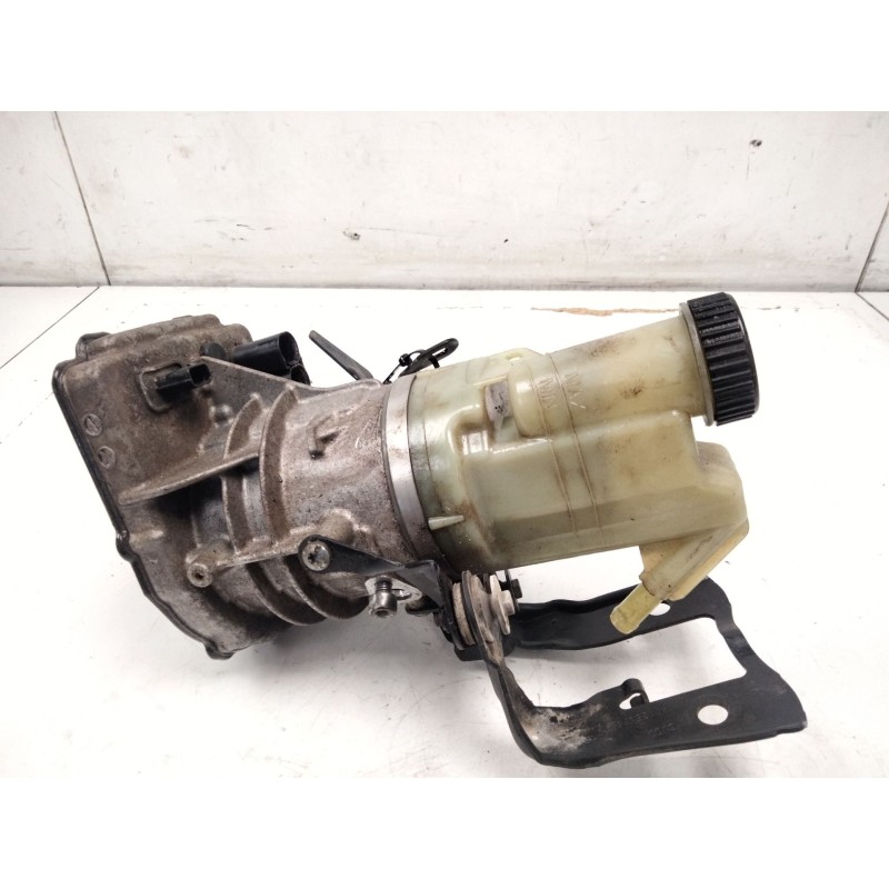 Recambio de bomba direccion para renault master iii furgoneta (fv) 2.3 dci 130 rwd (fv01, fv10, fv11, fv12) referencia OEM IAM  