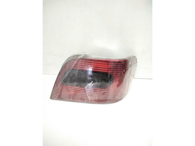 Recambio de piloto trasero derecho para citroën xsara (n1) 2.0 hdi 90 referencia OEM IAM 2534D  