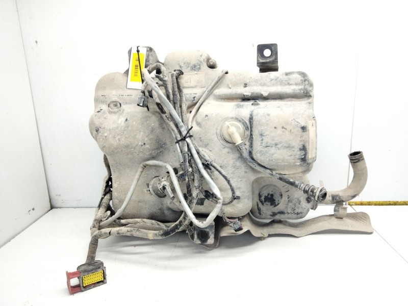Recambio de deposito adblue para renault master iii furgoneta (fv) 2.3 dci 130 rwd (fv01, fv10, fv11, fv12) referencia OEM IAM  