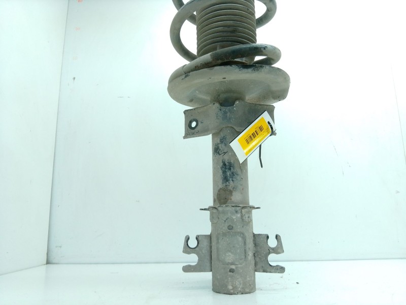 Recambio de amortiguador delantero izquierdo para renault master iii furgoneta (fv) 2.3 dci 130 rwd (fv01, fv10, fv11, fv12) ref