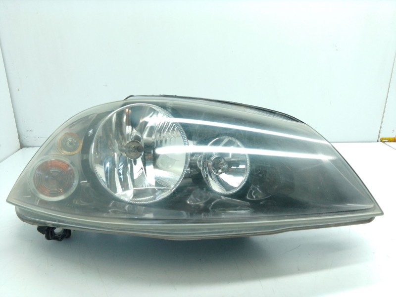 Recambio de faro derecho para seat ibiza iii (6l1) 1.4 tdi referencia OEM IAM 6L1941006H  