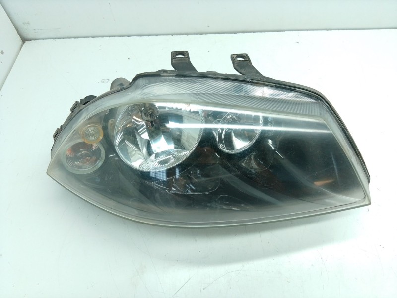 Recambio de faro derecho para seat ibiza iii (6l1) 1.4 tdi referencia OEM IAM 6L1941006H  
