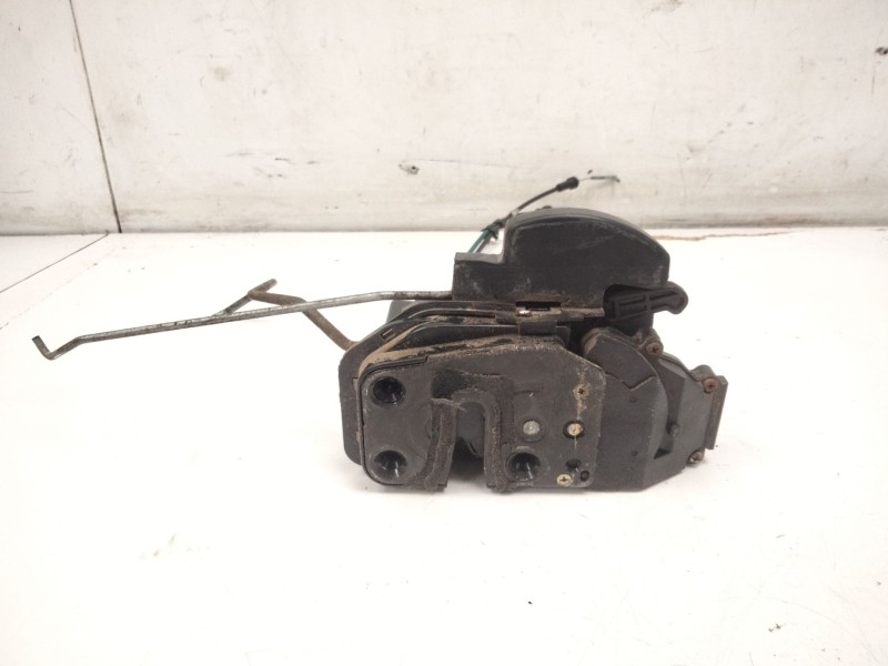 Recambio de cerradura puerta delantera derecha para kia cerato i hatchback (ld) 2.0 referencia OEM IAM   