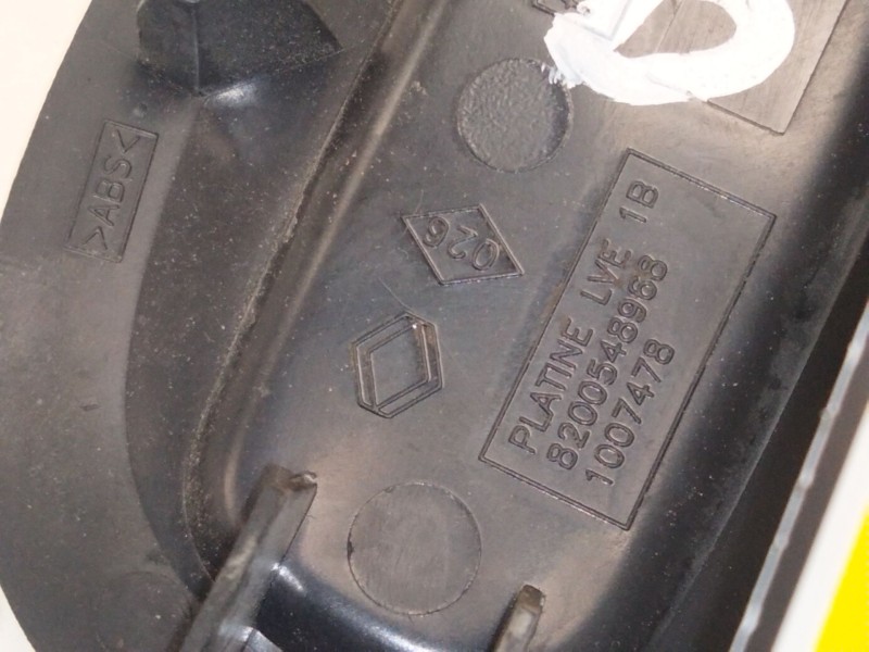 Recambio de mando elevalunas delantero derecho para renault master iii furgoneta (fv) 2.3 dci 130 rwd (fv01, fv10, fv11, fv12) r