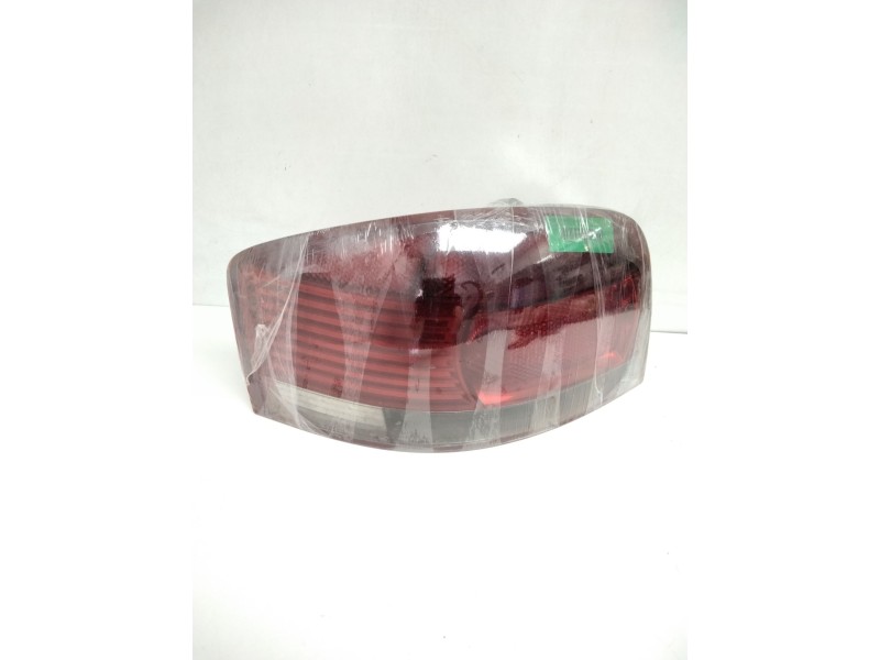 Recambio de piloto trasero izquierdo para audi a3 (8p) 1.6 tdi ambiente referencia OEM IAM 8P0945095 280401 
