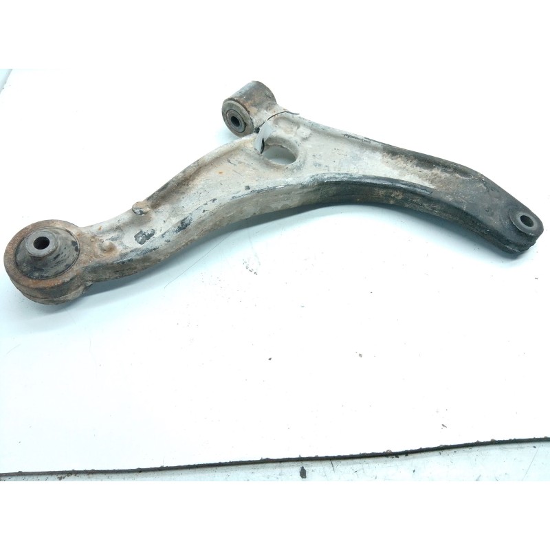 Recambio de brazo suspension inferior delantero izquierdo para renault master iii furgoneta (fv) 2.3 dci 130 rwd (fv01, fv10, fv