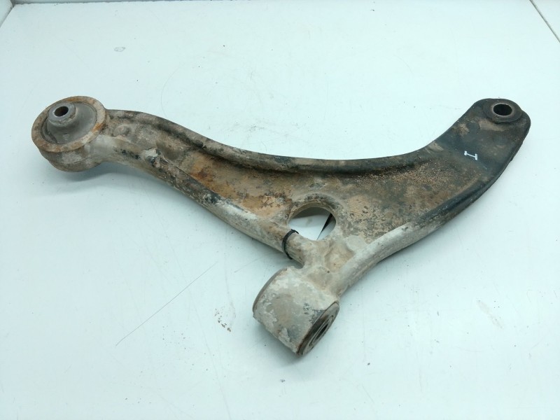 Recambio de brazo suspension inferior delantero izquierdo para renault master iii furgoneta (fv) 2.3 dci 130 rwd (fv01, fv10, fv