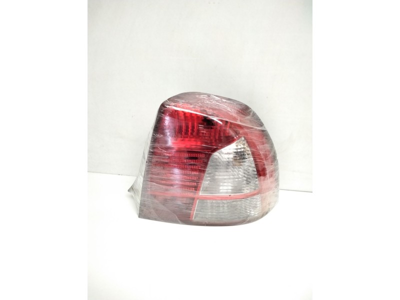 Recambio de piloto trasero derecho para kia shuma ii 1.6 ls 4 berlina referencia OEM IAM OK2S1 10003 
