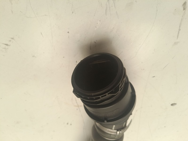 Recambio de tubo presion turbocompresor para nissan nv200 / evalia autobús 1.5 dci 110 (m20, m20m) referencia OEM IAM 1085605S01
