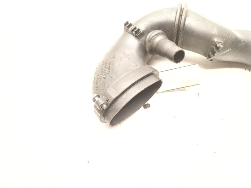 Recambio de tubo presion turbocompresor para bmw x5 (e70) 3.0 d referencia OEM IAM 13717794172  