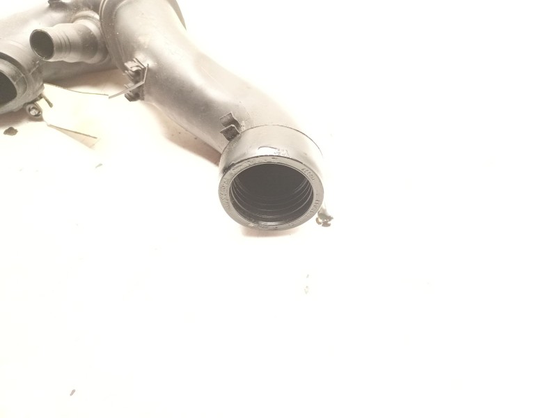 Recambio de tubo presion turbocompresor para bmw x5 (e70) 3.0 d referencia OEM IAM 13717794172  