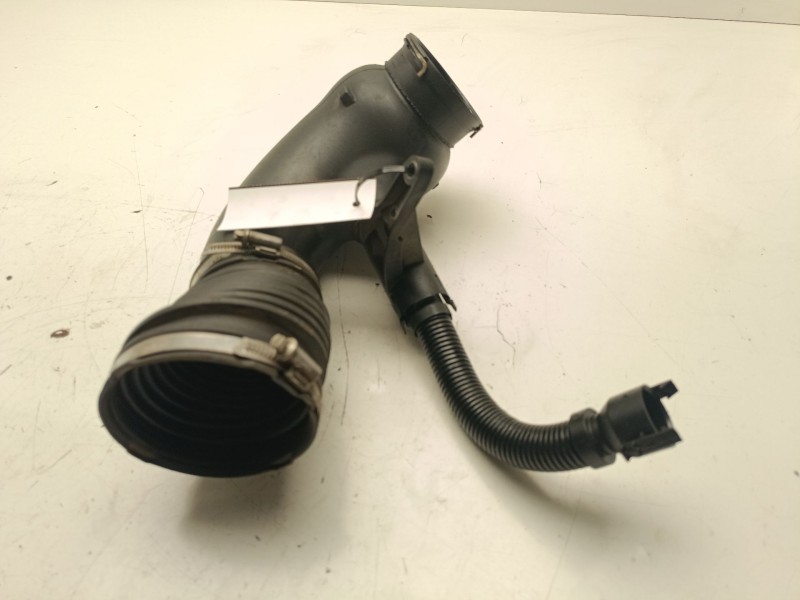 Recambio de tubo presion turbocompresor para bmw x3 (e83) 2.0 d referencia OEM IAM 13717805809  