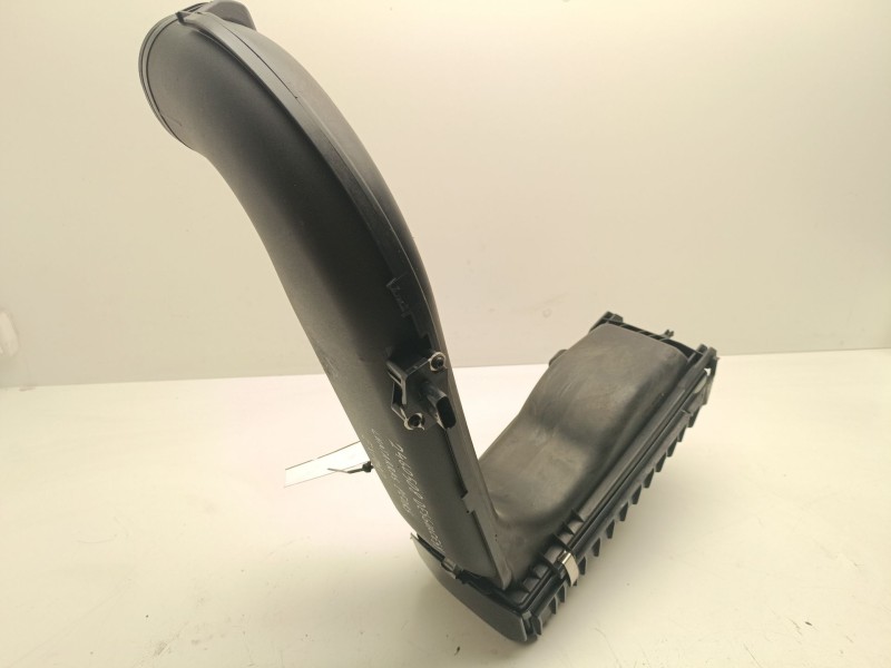 Recambio de caja filtro de aire para bmw 5 (f10) 520 d referencia OEM IAM 13718507565  