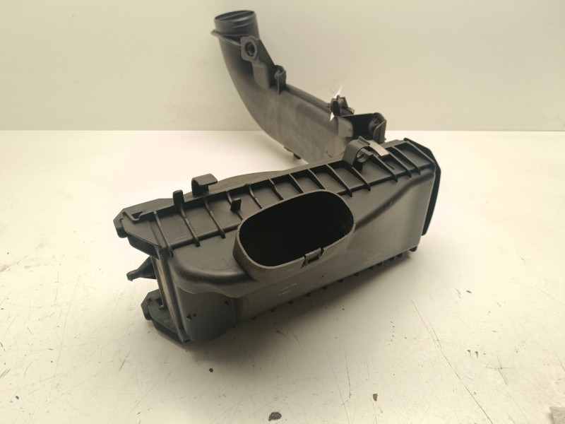 Recambio de caja filtro de aire para bmw 5 (f10) 520 d referencia OEM IAM 13718507565  