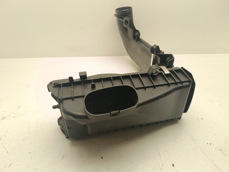 Recambio de caja filtro de aire para bmw 5 (f10) 520 d referencia OEM IAM 13718507565  