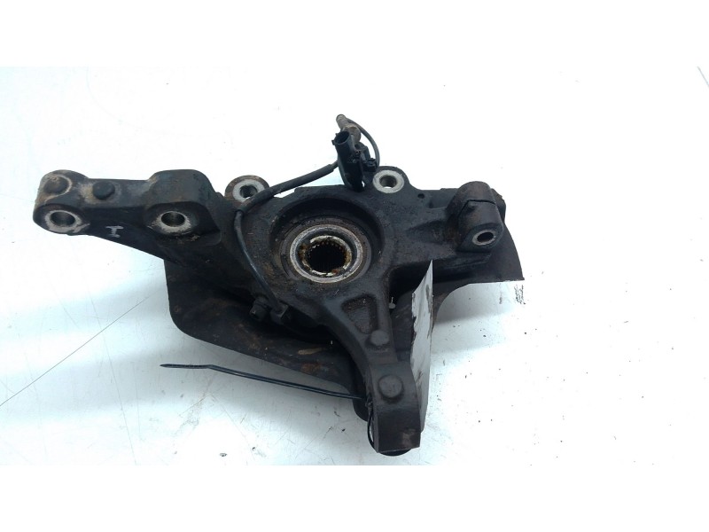 Recambio de mangueta delantera izquierda para opel combo furgoneta/monovolumen (x12) 1.3 cdti (b05) referencia OEM IAM 95515551 