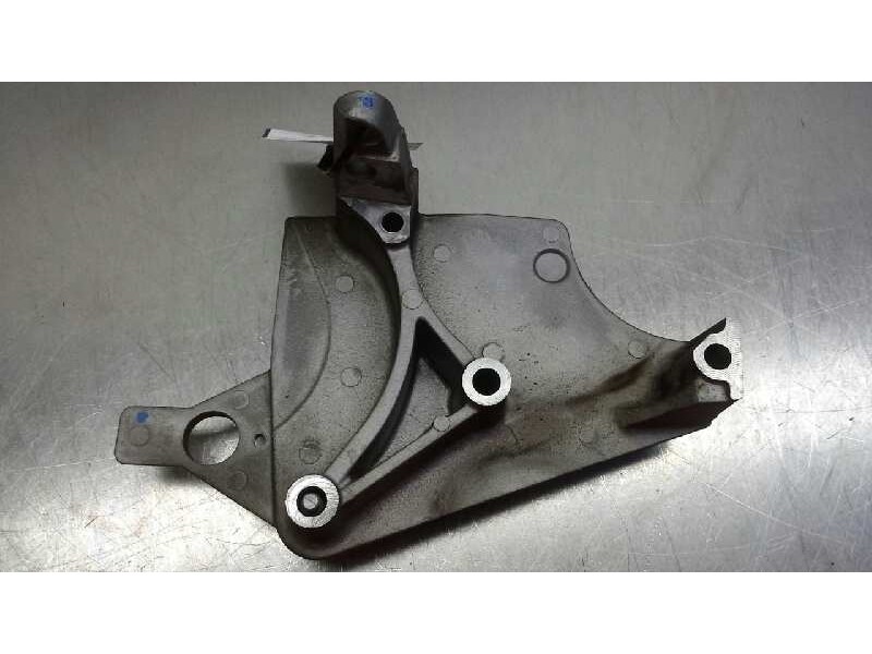 Recambio de soporte motor para nissan nv 200 (m20) 1.5 dci cat referencia OEM IAM 8200408663  
