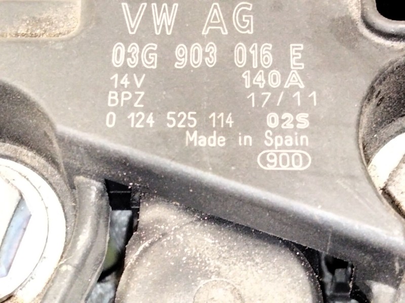 Recambio de alternador para audi a5 (8t3) 2.0 tdi referencia OEM IAM 03G903016  