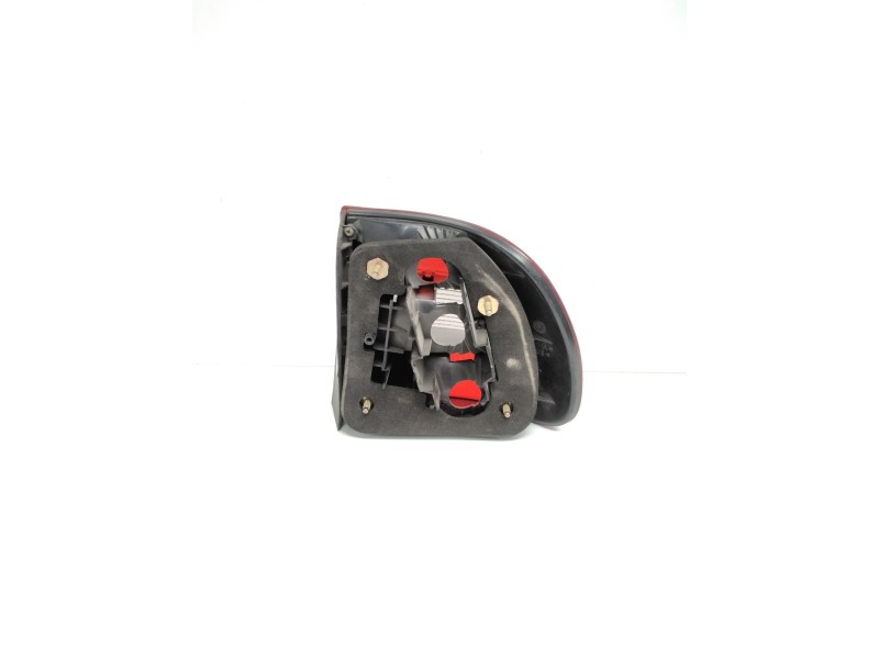 Recambio de piloto trasero izquierdo para volvo v40 familiar t4 referencia OEM IAM 30863903 29170102 