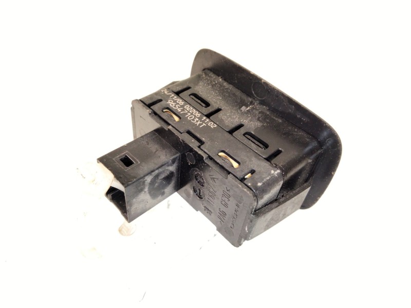 Recambio de mando elevalunas trasero derecho para citroën c4 grand picasso i (ua_) 2.0 hdi 138 referencia OEM IAM 96547103  