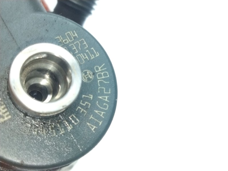 Recambio de inyector para renault master iii furgoneta (fv) 2.3 dci 130 rwd (fv01, fv10, fv11, fv12) referencia OEM IAM 04451103