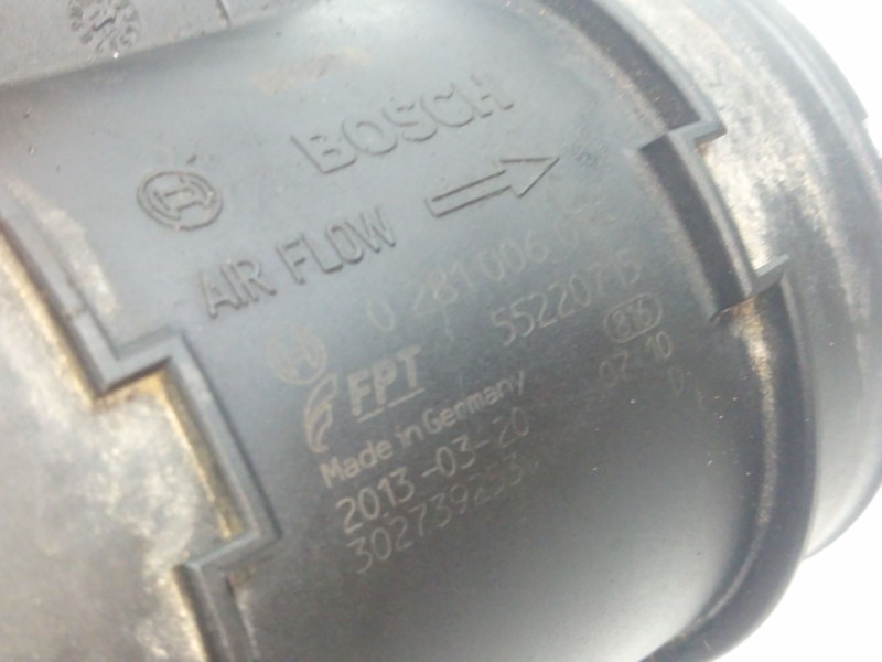 Recambio de caudalimetro para renault master iii furgoneta (fv) 2.3 dci 130 rwd (fv01, fv10, fv11, fv12) referencia OEM IAM 5522