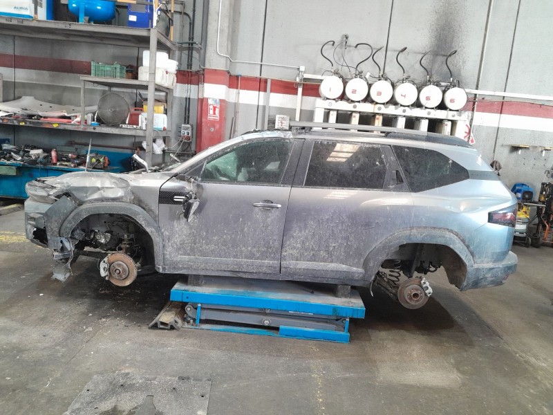 dacia bisgster del año 2025