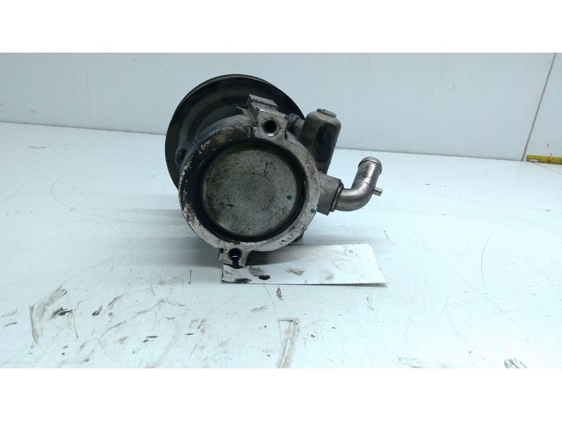 Recambio de bomba direccion para renault master iii furgoneta (fv) 2.3 dci 130 rwd (fv01, fv10, fv11, fv12) referencia OEM IAM  