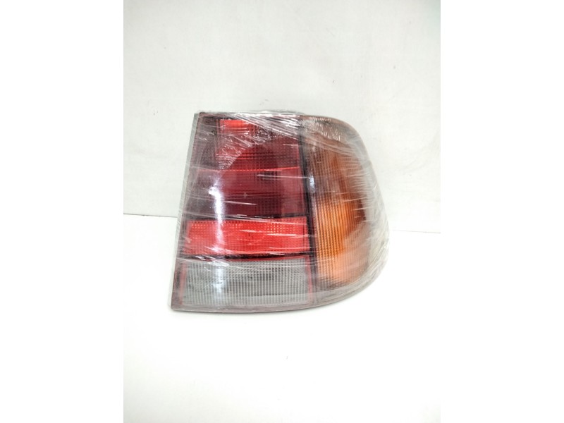 Recambio de piloto trasero derecho para volkswagen polo berlina (6n2) referencia OEM IAM 6K5945096C  28797