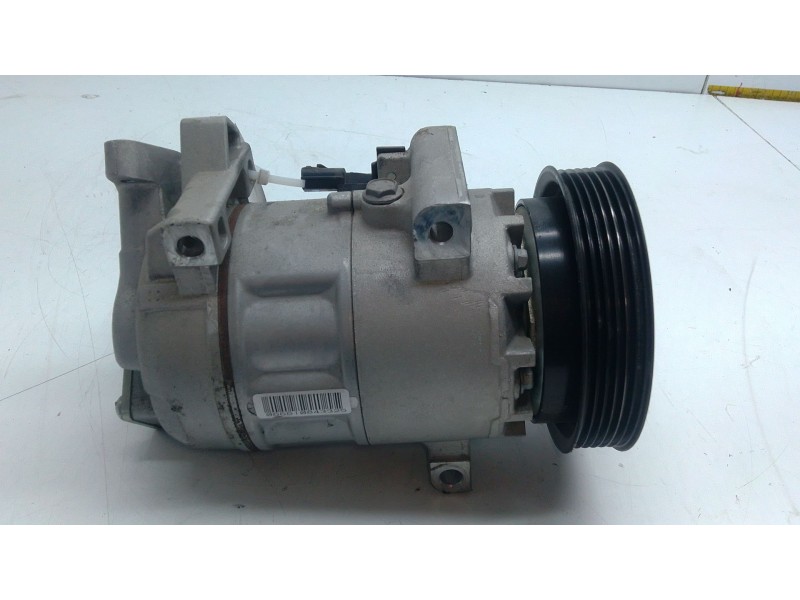 Recambio de compresor aire acondicionado para renault clio iv grandtour (kh_) 1.5 dci 90 (khn3, khn4) referencia OEM IAM 9260023