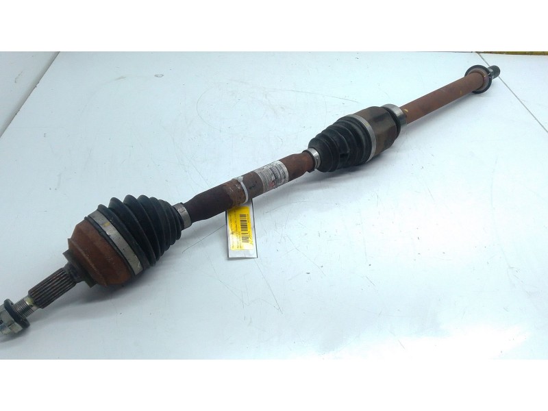 Recambio de transmision delantera derecha para renault clio iv grandtour (kh_) 1.5 dci 90 (khn3, khn4) referencia OEM IAM 390103